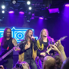 RATB: Nestor keikka-arviossa