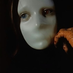 I see it, I see her