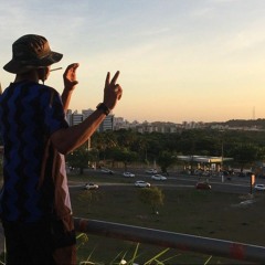 MC RF - FUMANDO A BRABA DA FORTE, OLHA O BX PEGA A POSTURA DO HOMEM [ BAILE DO CORTE OITO ]
