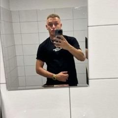 VKIE - WĄTPIĘ ŻE SIĘ CHCESZ ZAMIENIĆ (prod. VICKY)