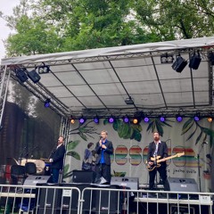 Dekadentní divadlo Beruška - Trojobal (Tasov, Beseda u bigbítu 2023)