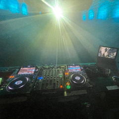 4 AM in Lausanne (field recording)