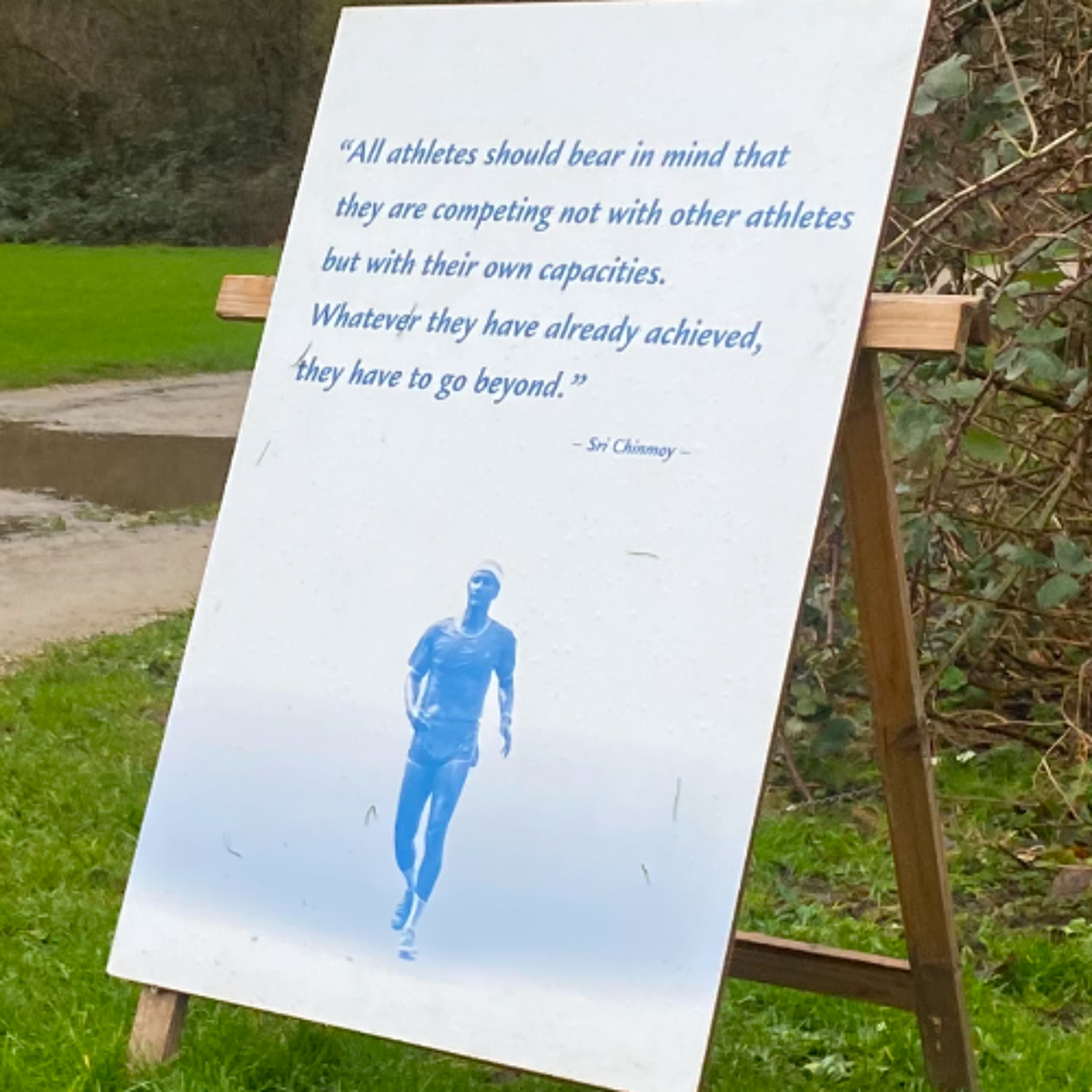 Klaas en Koen lopen weg