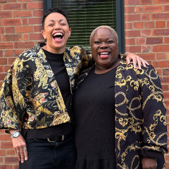 Georgie, make your mum a mix!
