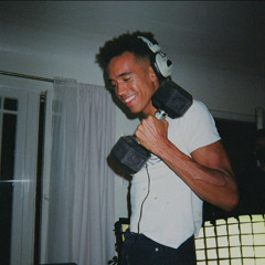 WizTheMc - Take My Mind ft. bees & honey (Sped Up) [HEEV Remix]