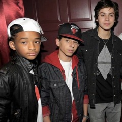 Avian - Roll Up (ft. breezysoco) Prod Nino3k