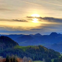 How Deep Is Your Love - 09:11:2025, 20.18