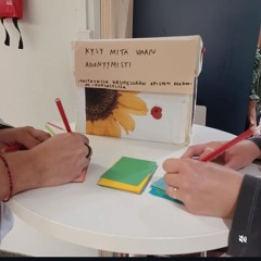 Kysymyksiä ja palautteita
