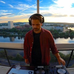 Boston Sunset - Deep House