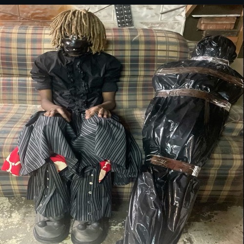 she cant stop singing