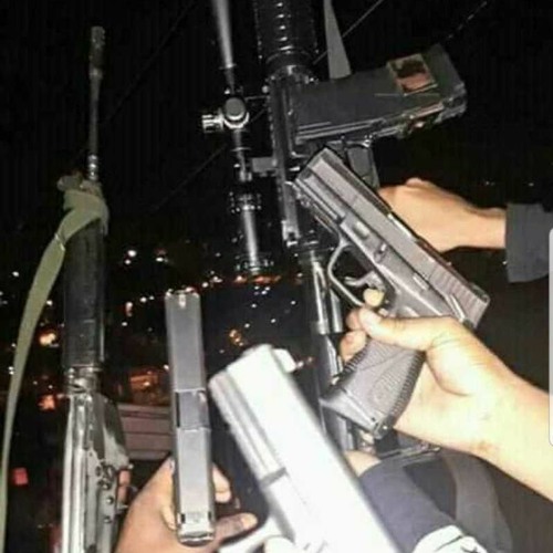 MC ZAN - NO PIQUE DO CV NÓS CAPOTAMO A BLAZER X NA FAIXA DE GAZA ((DJ CAUÃ OFC))130BPM