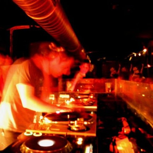 Naga & Beta - Then & There @ House2housE - CorvinTeto 2011.01.13