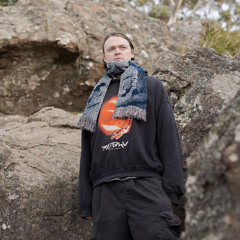 Miley Serious Invite Recluse -  22 Décembre 2025