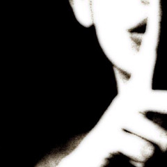 Silence *nyli*