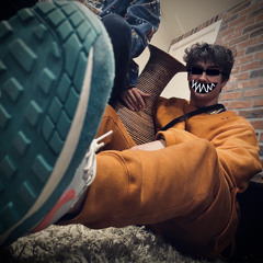 Orange Jump$uit