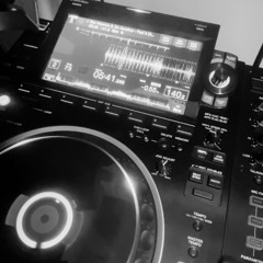 Lennox Gad @ Studio97