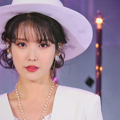 제36회 골든디스크] 아이유 - 'Celebrity'♪｜JTBC 220108 방송