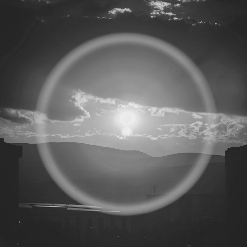 PREMIERE: Yard One - Synapse [Tact Recordings]