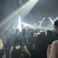 [£] too old to die now v3