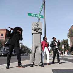 Black Pop Stars on MLK Blvd STBB 947