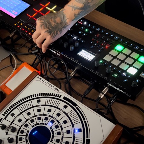 Liveset 8 Ottobre // training // Elektron Mk2 // Akai Live 2 // FutureRetro Revolution