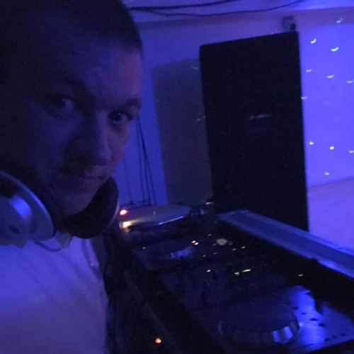 Set in the studio N°18 le 04.07.2025