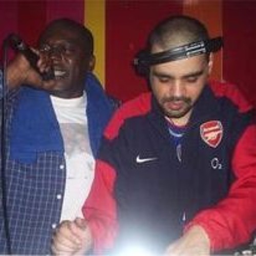 TOPBUZZ - TIP TOE THROUGH THE TULIPS