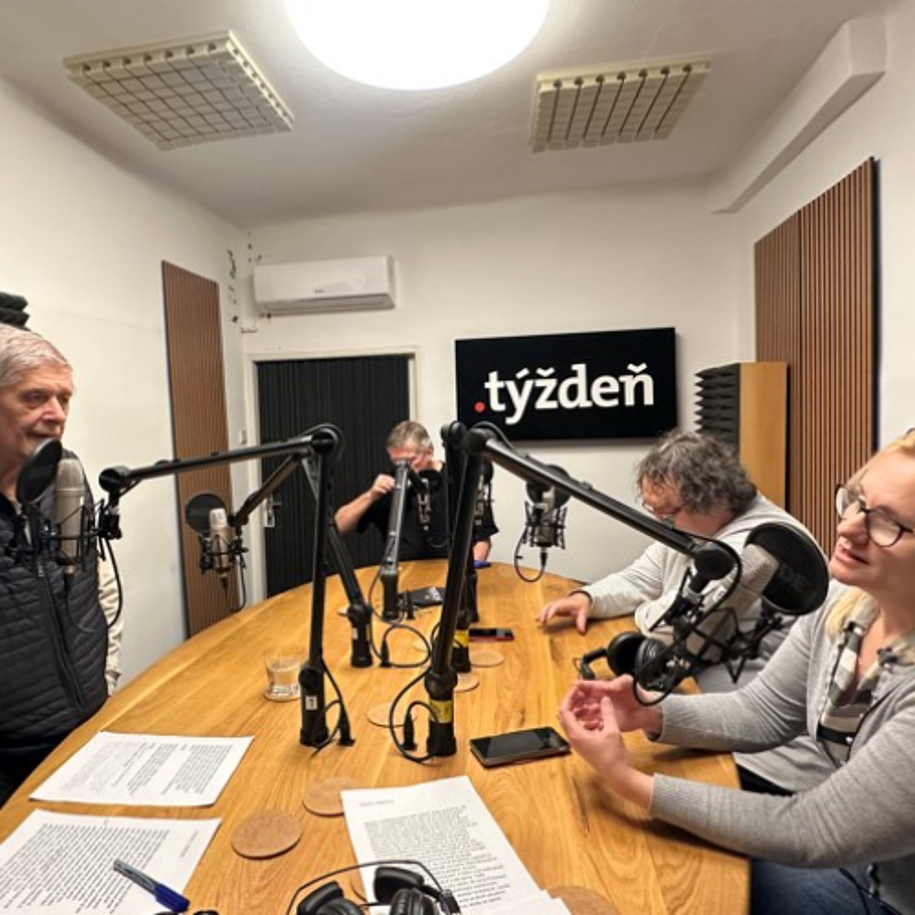 Týždeň s .týždňom: Prečo sa Fico strašne mýli. Je dobré, že PS hovorí o Benešových dekrétoch? Prečo Rusko vyjednáva práve teraz?