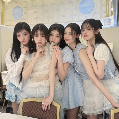 ILLIT(아일릿) - Aim High