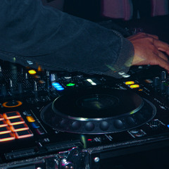 DJ CAIO SANTOS, DJ ALEXIA, BG - VAI E VEM