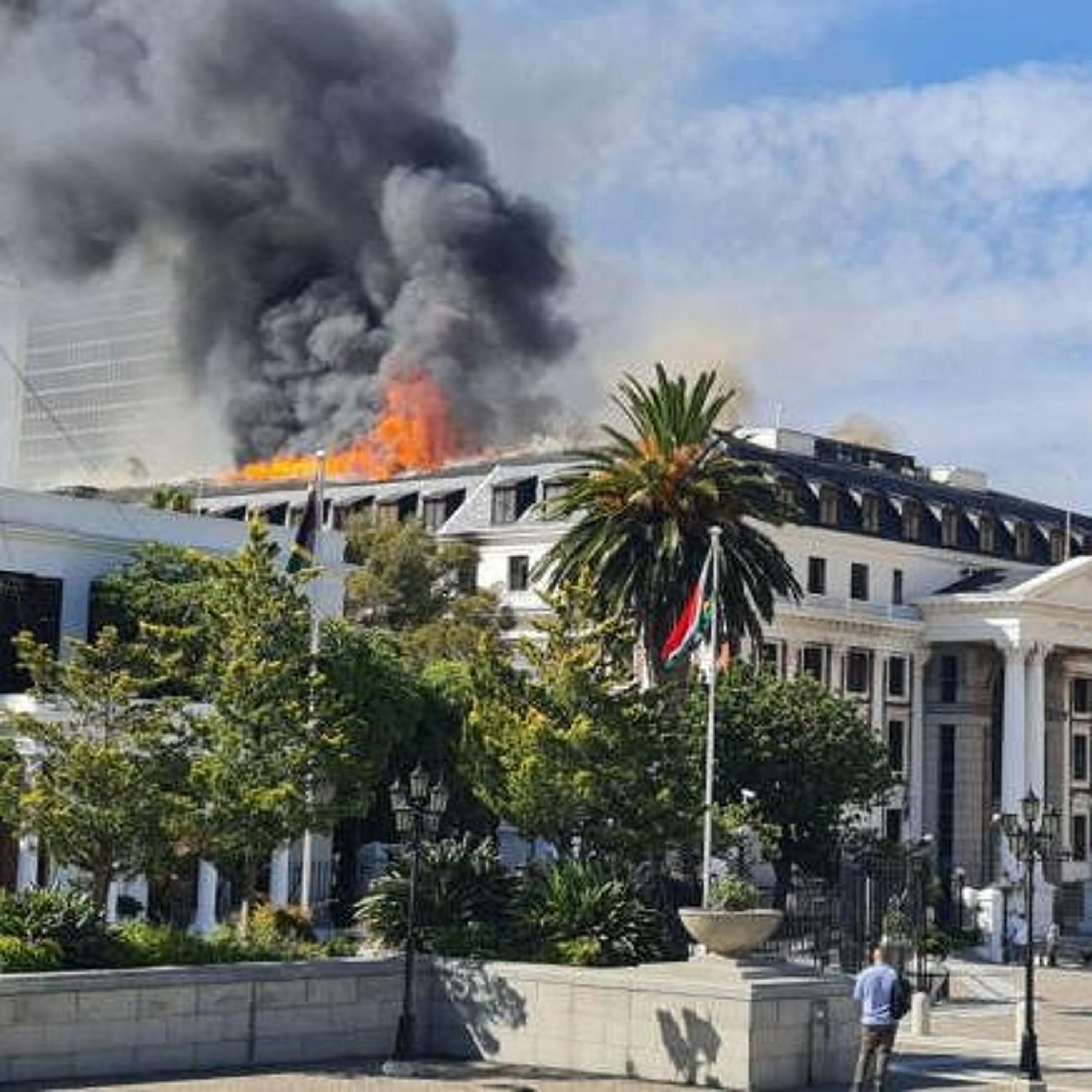 The Real Story Behind the Burning of Parliament episode artwork