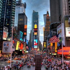 EN VIVO DESDE TIME SQUARE NY POR @LANUEVA87