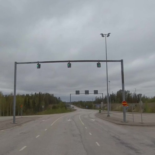 В Карелии задержали 4 иностранцев, пытавшихся незаконно пересечь финскую границу