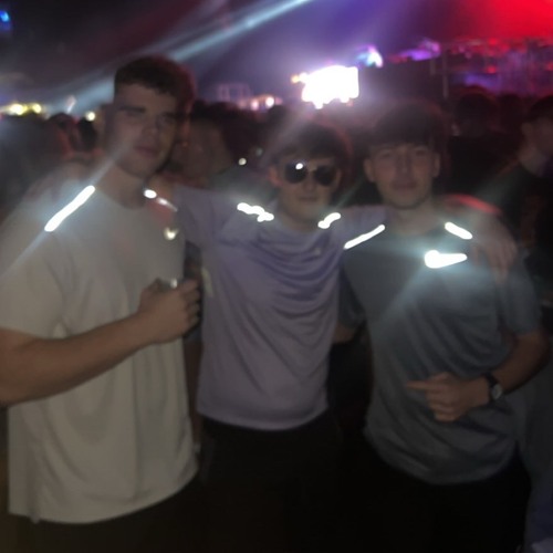 can i share my house with youuu🕺