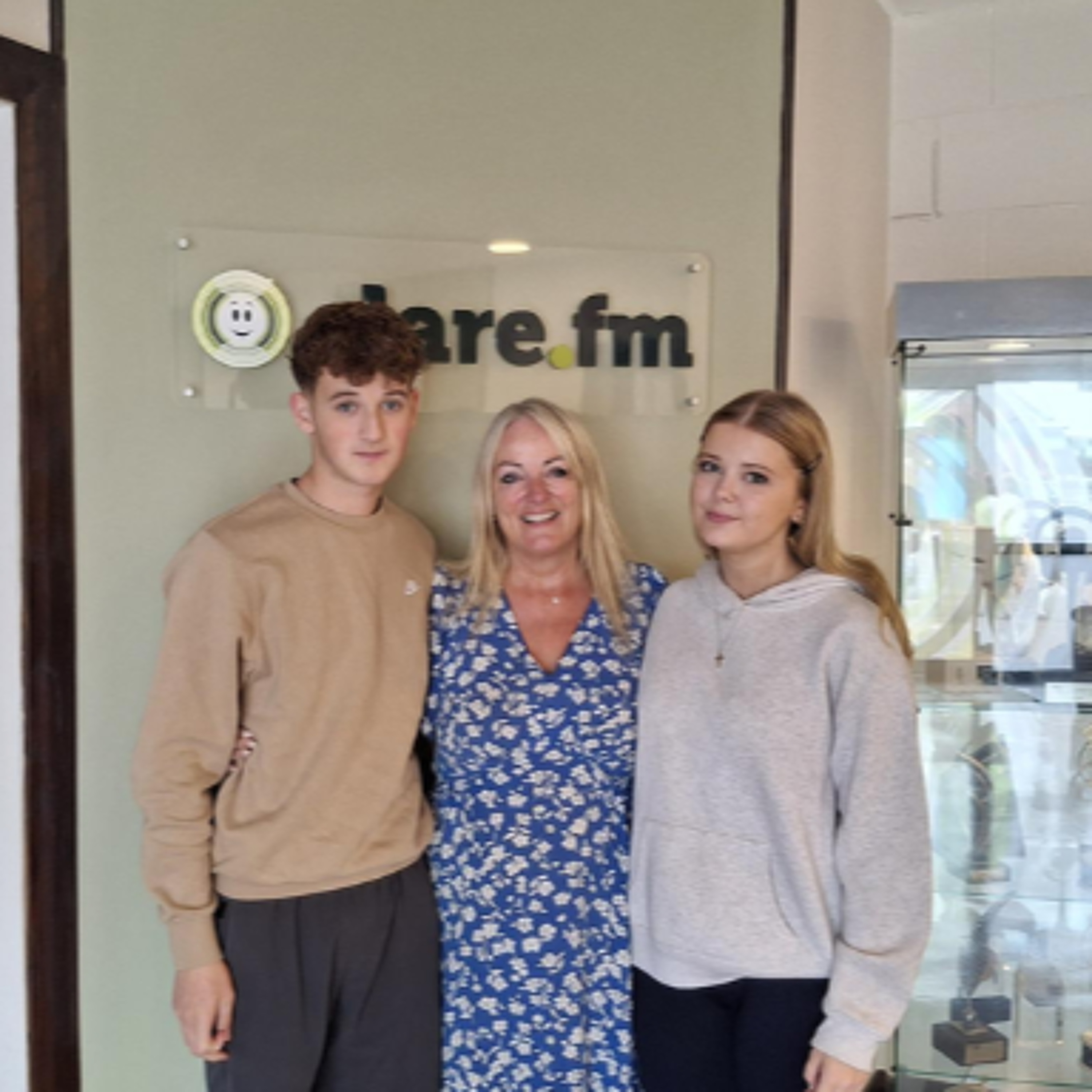 Ennis-Phoenix Twinning Board Youth Ambassadors Back From Phoenix episode artwork