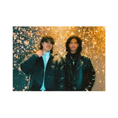 𝐨𝐧𝐥𝐲 𝐭𝐡𝐢𝐧𝐠 𝐈 𝐰𝐚𝐧𝐭 𝐟𝐨𝐫 𝐜𝐡𝐫𝐢𝐬𝐭𝐦𝐚𝐬 𝐰/ @𝐳𝐞𝐝𝐚𝐱𝐢𝐬𝐦𝐮𝐬𝐢𝐜