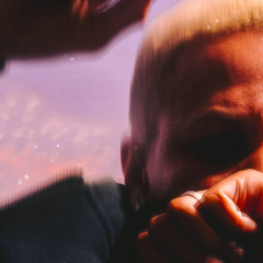 EYES ON US (ACOUSTIC)