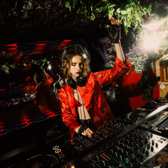 TIZIA @ DO NOT SIT MIAMI