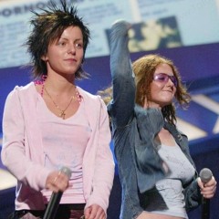 t.A.T.u. — белый плащик