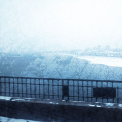 снег
