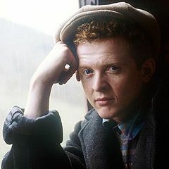 SIMPLY RED* ~HOLDING BACK THE YEAR~DOPE BEAT~