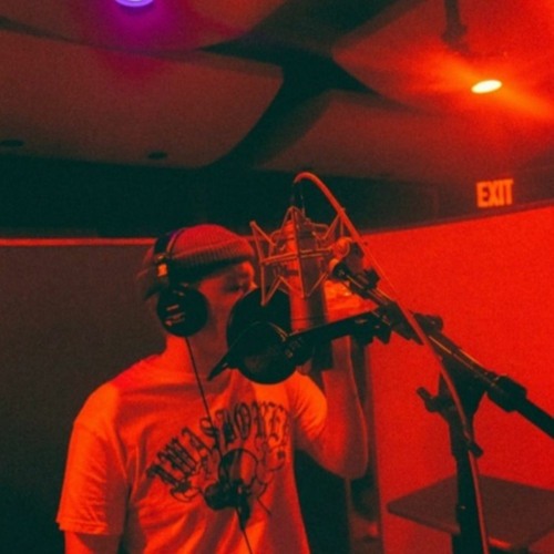 Yeat - Live (prod. 30nickk)