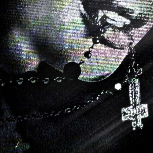 ⸸