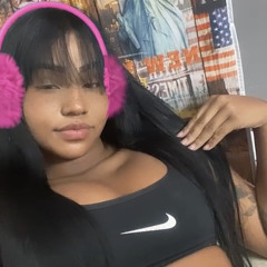 MC DOGUINHA - DAR FUGA NO PAI E NA MÃE PRA GENTE PODER CURTIR MOZÃO SENTA AQUI Vs FUNK TIKTOK 2023