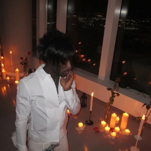 Lil Uzi Vert – Bussin' (Fast)
