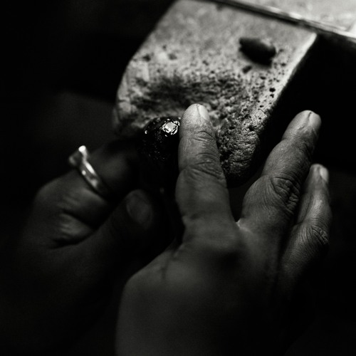 Hands Of India | VO + Theme Track | Saare Jahaan Se