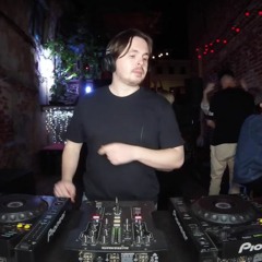 Modento RTS FM x Paranoia Bar Kazan