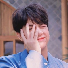 em à đến từ đâu mà sao lại xinh như thiên thần🥺