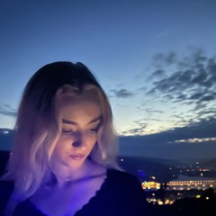 Minalie - Hold on To Me