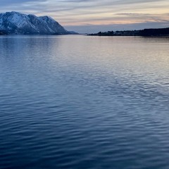 J.Hasse - Silk Water for piano left hand